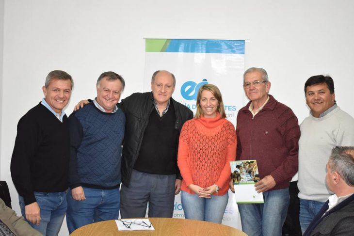 La Liga de Fútbol de Paraná Campaña recibió aportes del Gobierno Provincial